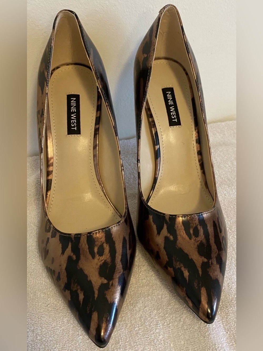 Nine West Bliss Women's Sz 8.5 Leopard Animal Print
Stiletto Heels Metallic